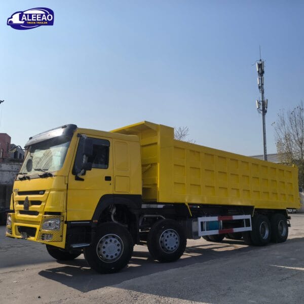 Howo Used 12 Wheelers Dump Truck 8x4 4